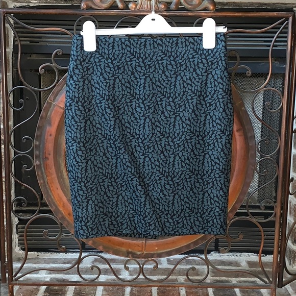 Loft skirt - Picture 1 of 1